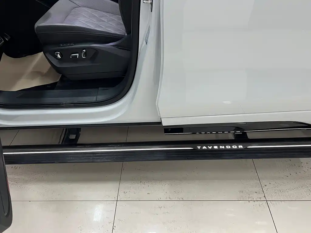 Lanxun 2023 380TSI four-wheel drive R-Line cruise version купить на сайте DeffCars