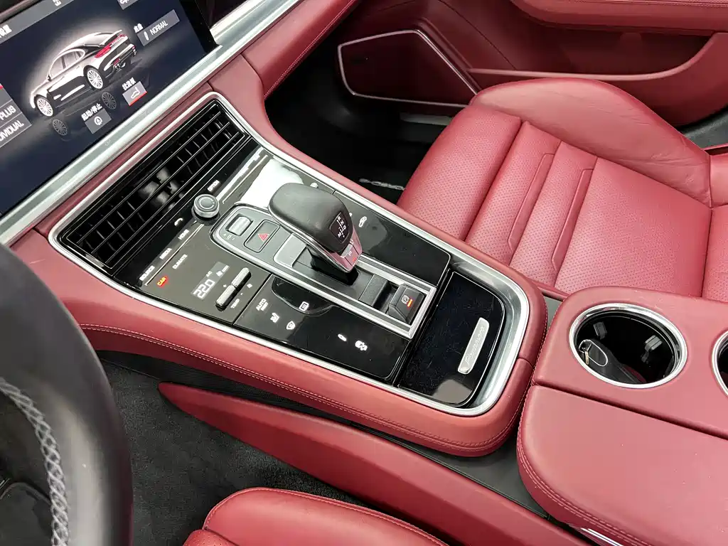 Panamera 2017 Panamera 3.0T купить на сайте DeffCars
