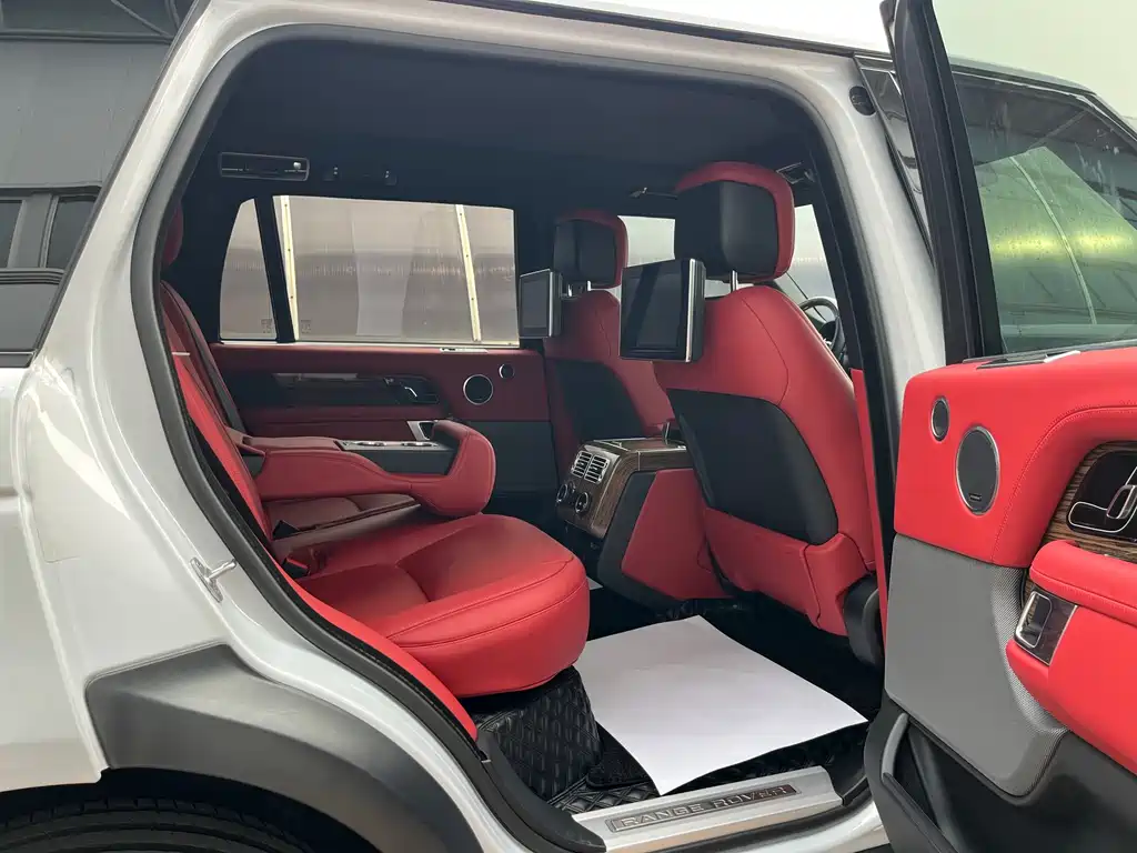 Range Rover 2019 3.0 SC V6 Legendary Extended Edition купить на сайте DeffCars