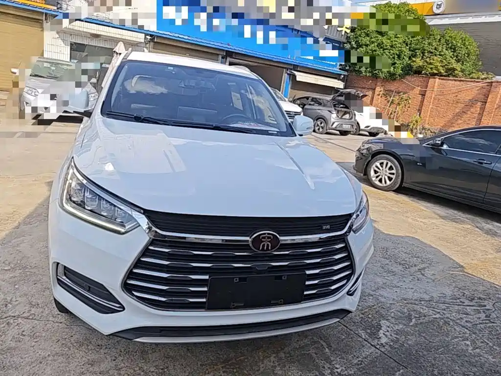 Song 2019 1.5TI manual smart connected hypermobility model купить на сайте DeffCars