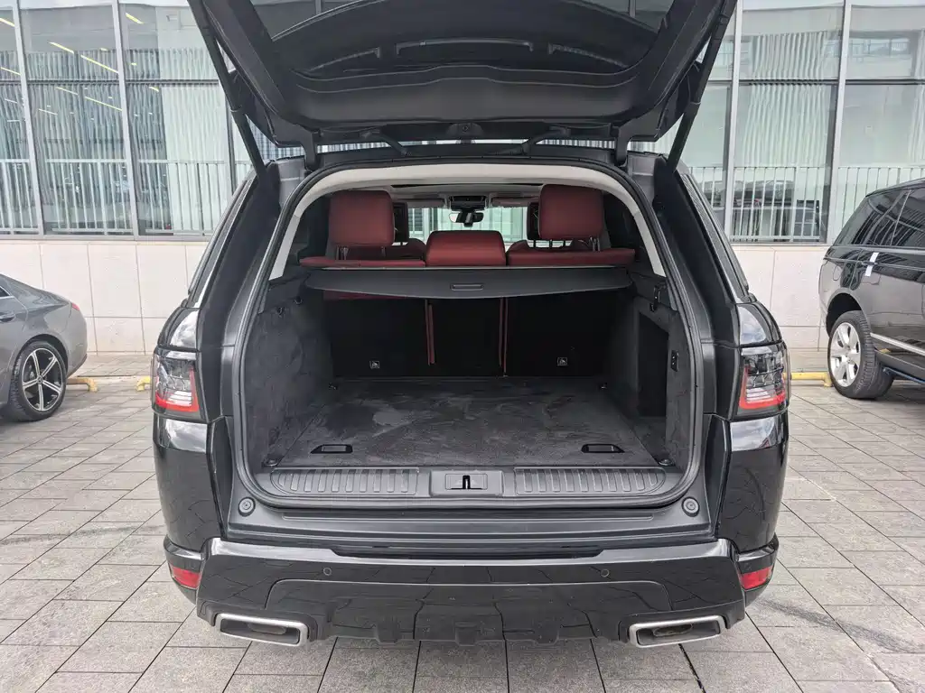 Range Rover Sport 2022 3.0 L6 Black Edition купить на сайте DeffCars