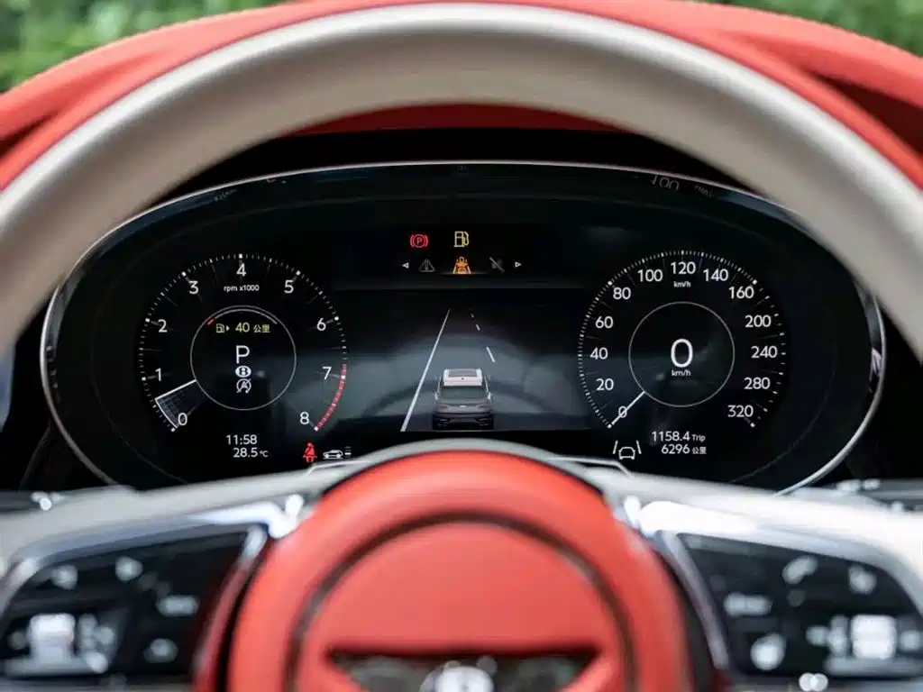Bentayga 2024 4.0T V8 купить на сайте DeffCars