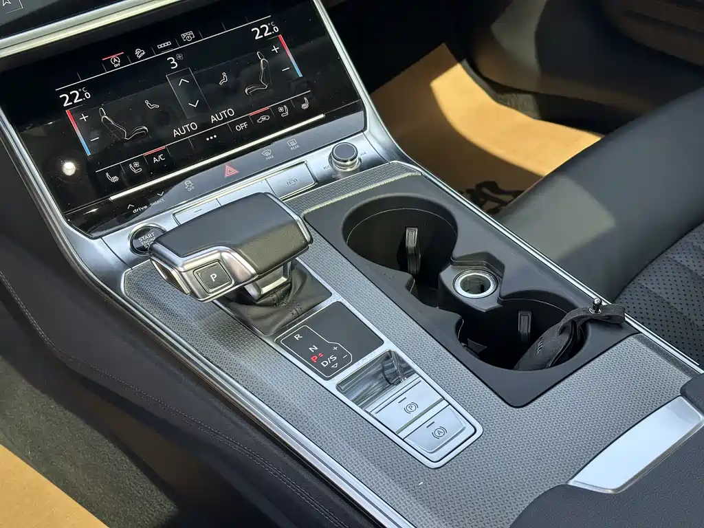 Audi A6 imported 2022 allroad quattro explorer 55 TFSI exclusive off-road model купить на сайте DeffCars