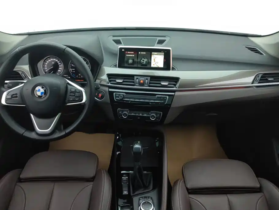 BMW X1 2019 xDrive20Li Exclusive Model купить на сайте DeffCars