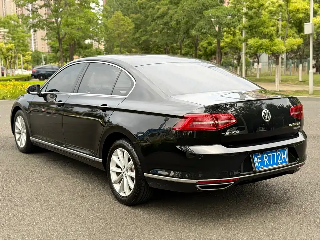 Magotan 2019 330TSI DSG leading model National VI купить на сайте DeffCars