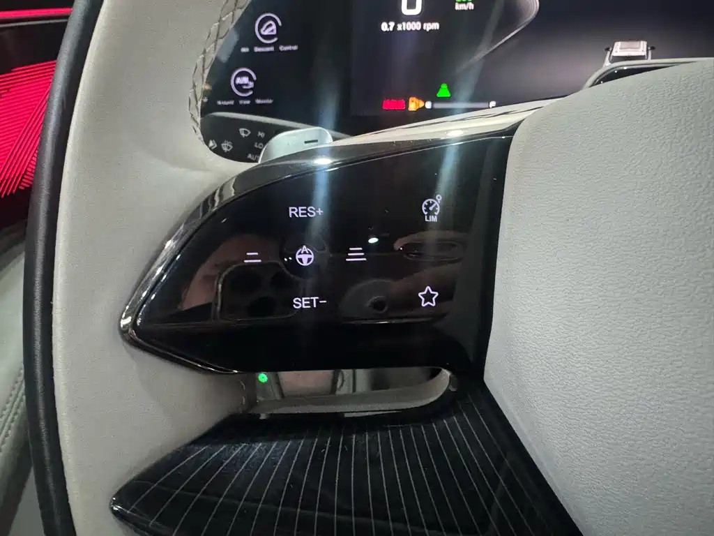 Xingtu Yaoguang 2023 400T four-wheel drive luxury version купить на сайте DeffCars