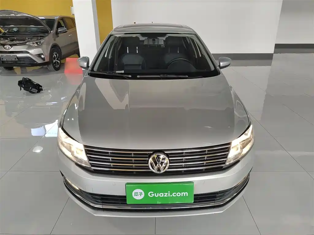 Lavida 2017 1.6L automatic comfort version купить на сайте DeffCars