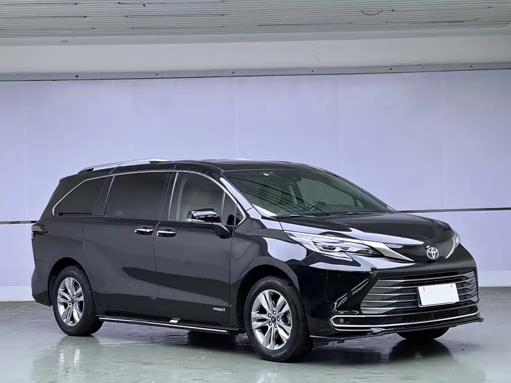 SIENNA 2021 2.5L Hybrid Extreme Edition купить на сайте DeffCars