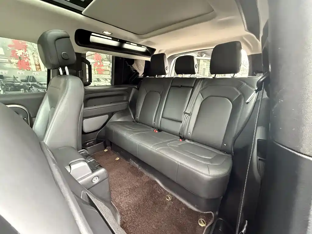 Land Rover Defender 2023 facelift 90 3.0T P400 XS купить на сайте DeffCars
