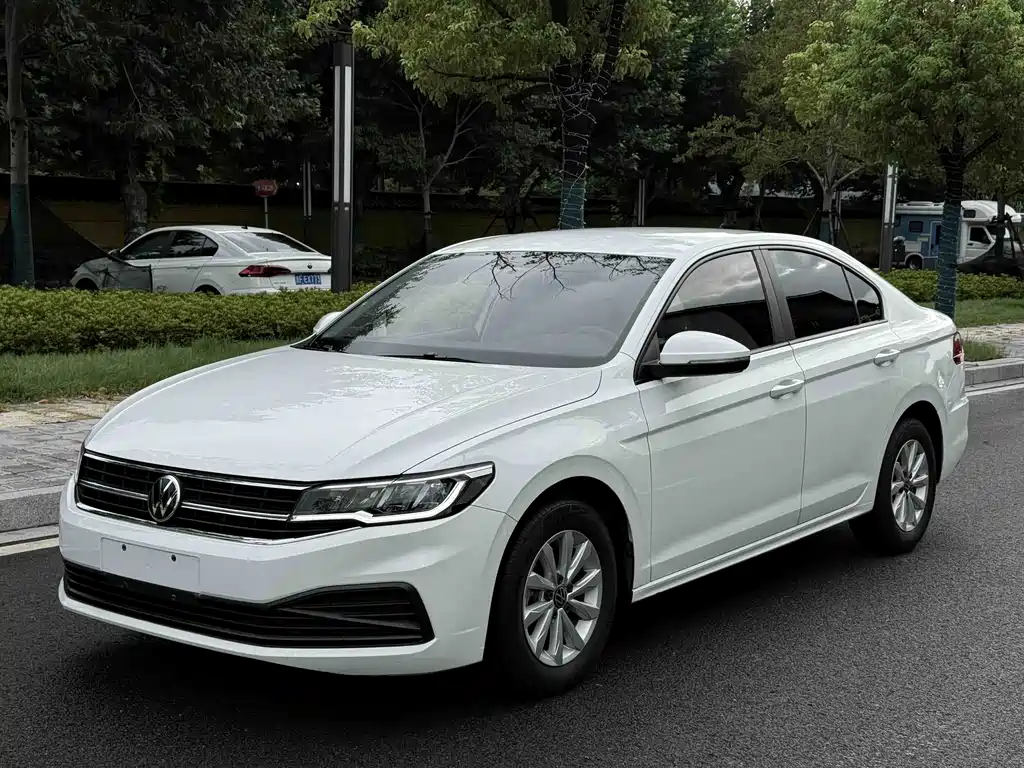 Bora 2021 1.5L Automatic Fashion Smart Connected Edition купить на сайте DeffCars