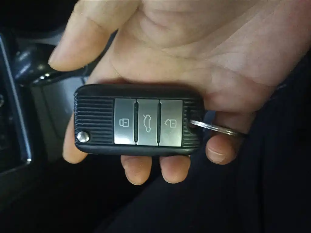 Roewe RX5 2020 20T automatic 4G interconnection surpasses the flagship version купить на сайте DeffCars