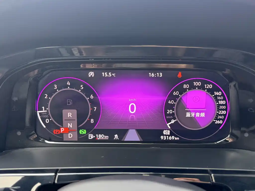 Touron 2023 380TSI four-wheel drive luxury version купить на сайте DeffCars