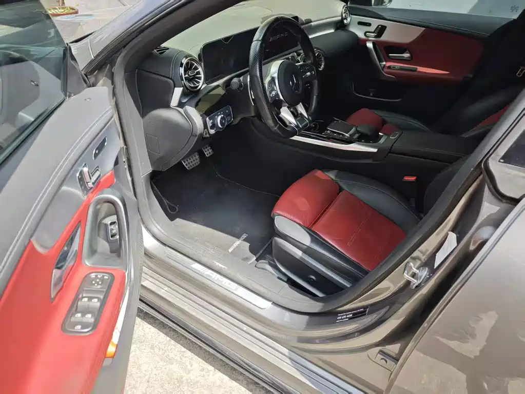 Mercedes-Benz CLA AMG 2021 AMG CLA 35 4MATIC купить на сайте DeffCars