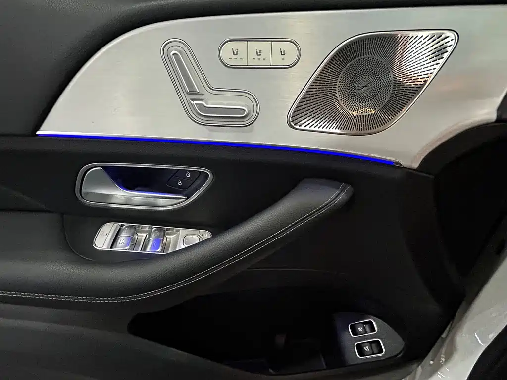 Mercedes-Benz GLE coupe new energy 2021 GLE 350 e 4MATIC coupe SUV купить на сайте DeffCars