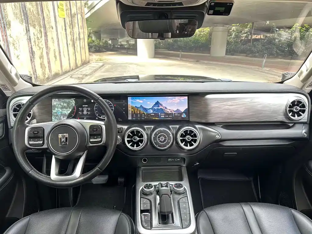 Tank 300 2021 Off-Road Version 2.0T Conqueror купить на сайте DeffCars