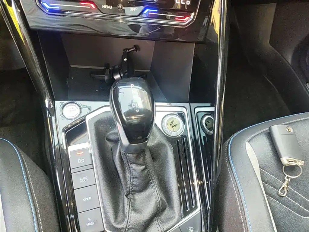Tanyue GTE plug-in hybrid 2020 1.4T luxury model купить на сайте DeffCars