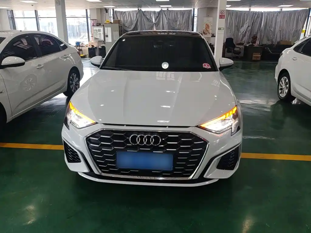 Audi A3 2023 facelift A3L Limousine 35 TFSI fashionable and sporty купить на сайте DeffCars