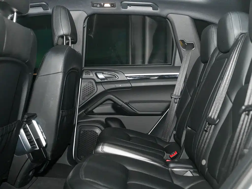 Cayenne 2016 Cayenne 3.0T купить на сайте DeffCars