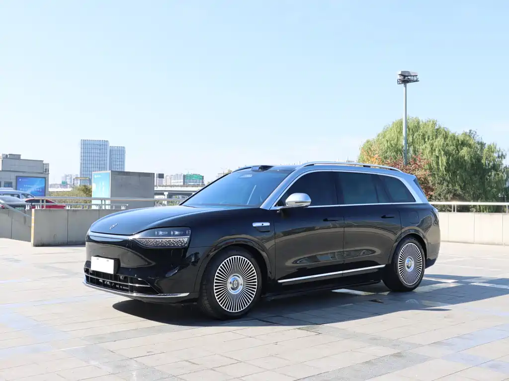 Wenjie M9 2025 extended range Ultra version 52kWh 5-seat version 192-line lidar) купить на сайте DeffCars