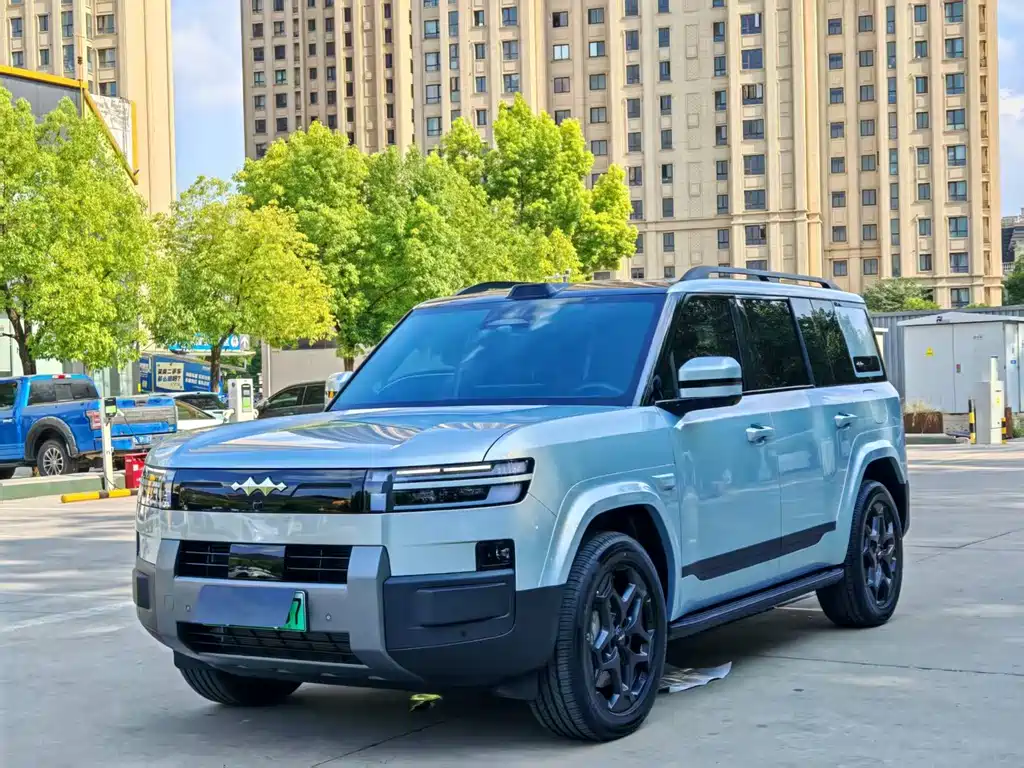 Titanium 7 2025 190KM four-wheel drive Ultra version купить на сайте DeffCars