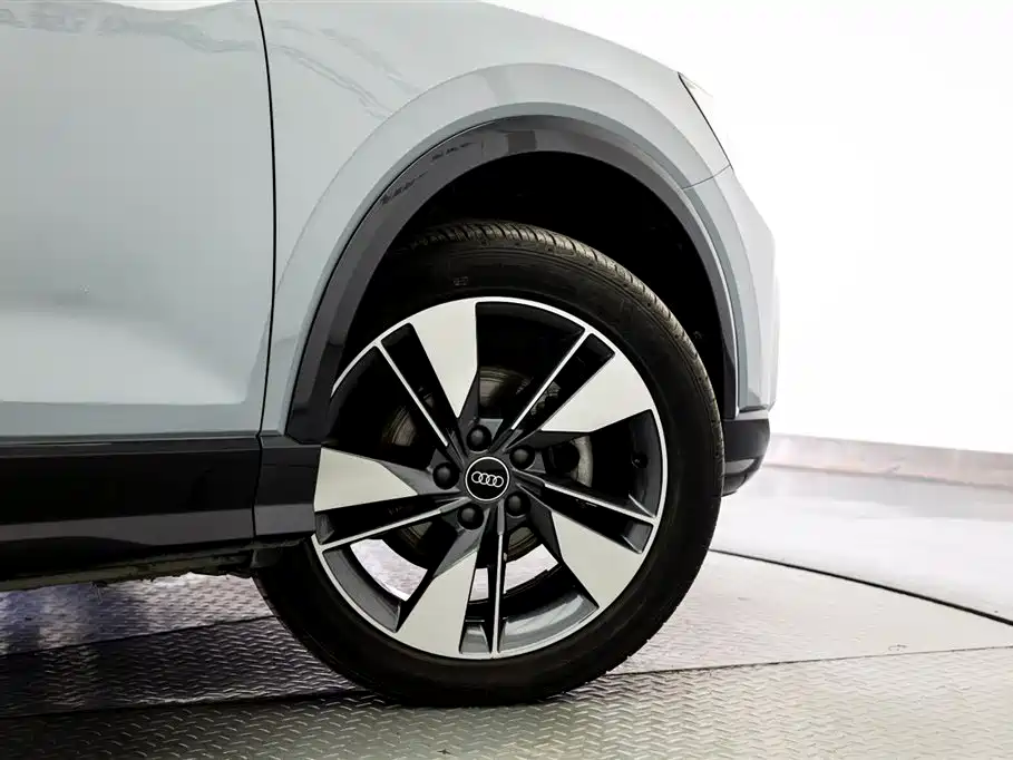 Audi Q2L 2022 35 TFSI fashionable and elegant купить на сайте DeffCars