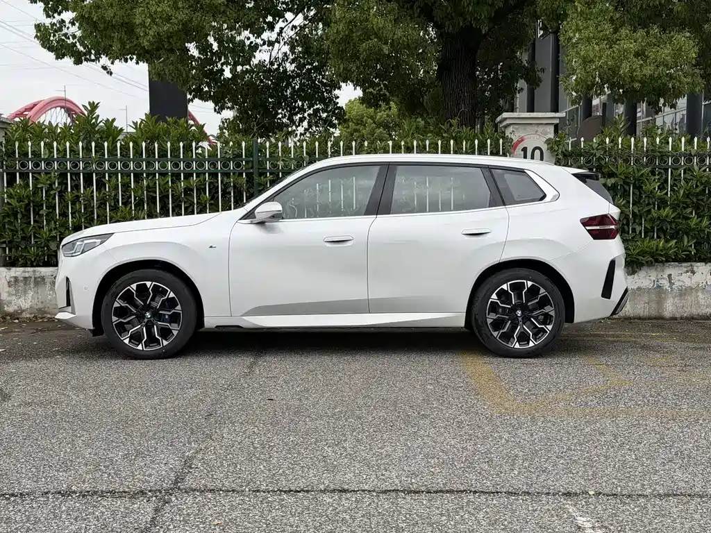 BMW X3 2025 xDrive30L Exclusive M Sports Night Package купить на сайте DeffCars
