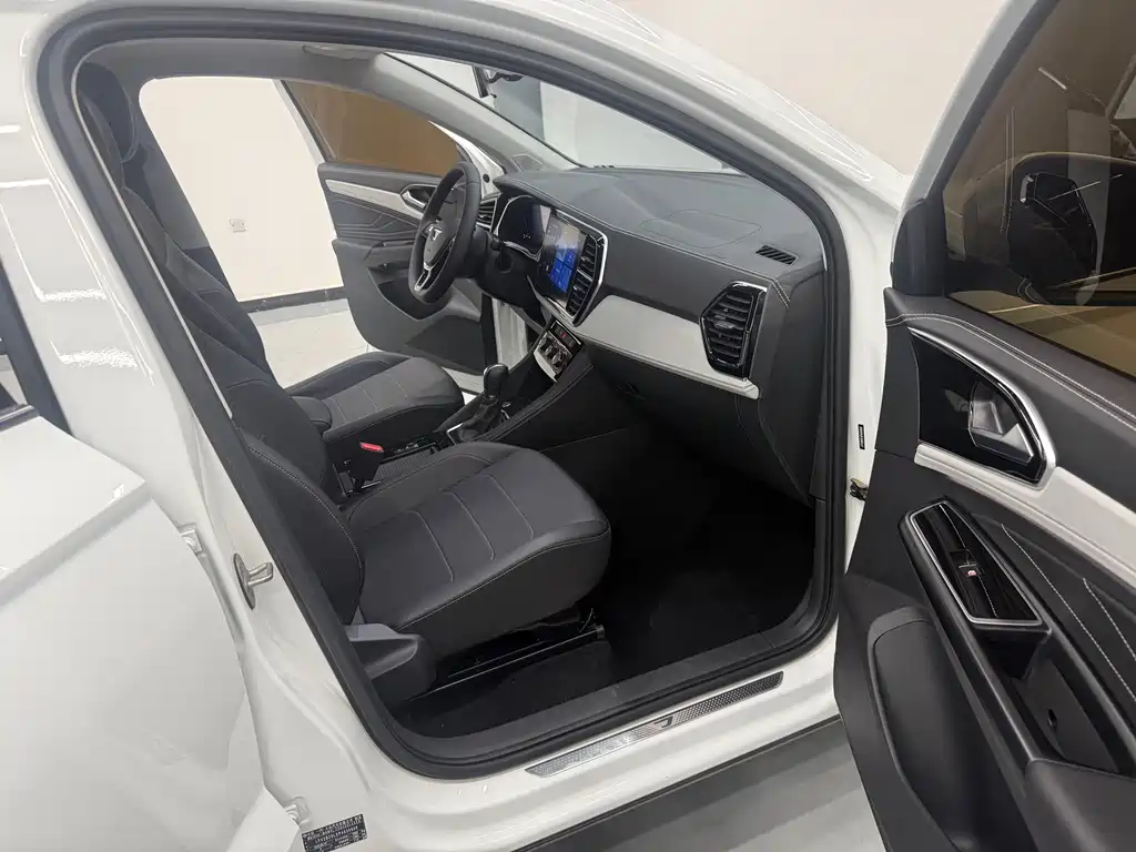 Jetta VS7 2023 280TSI automatic enjoyment version купить на сайте DeffCars