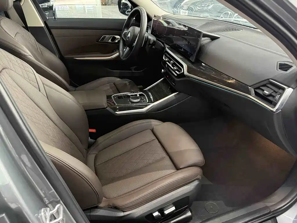 BMW 3 Series 2023 325Li M Sports Package купить на сайте DeffCars