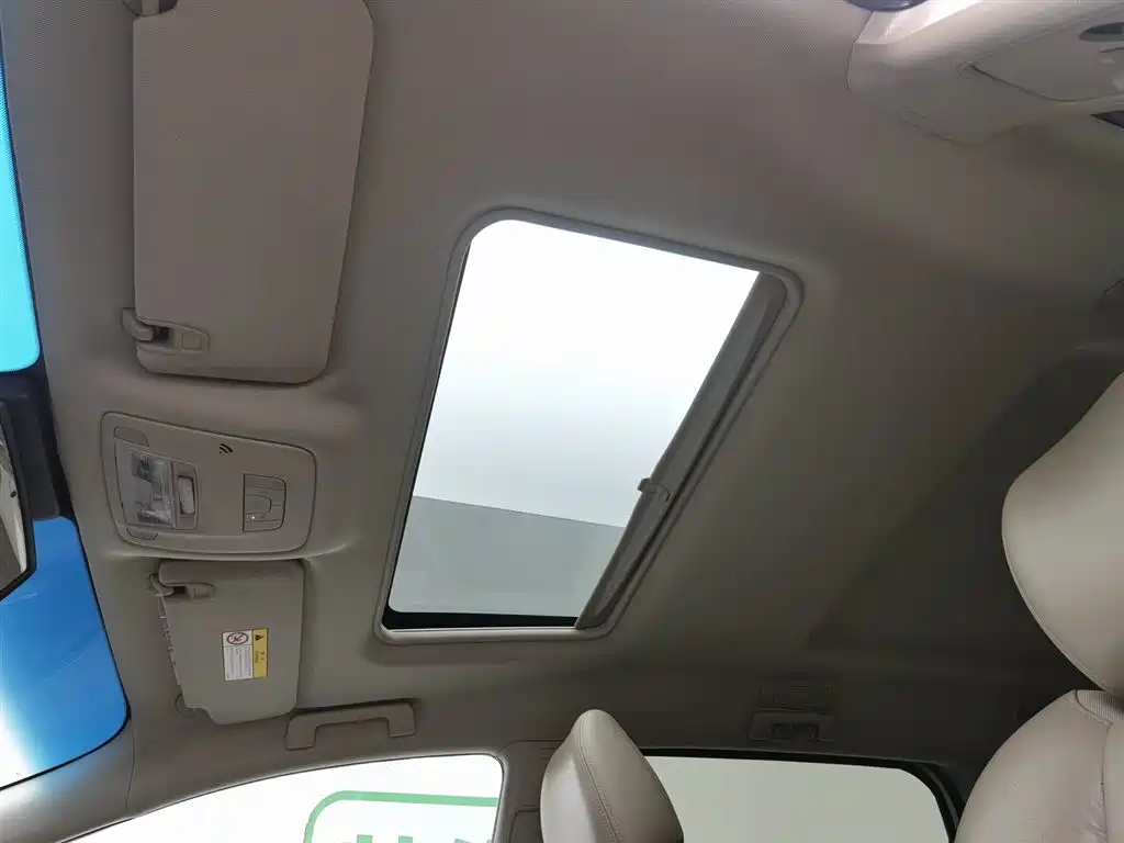 Buick GL8 2017 25S luxury model National V купить на сайте DeffCars