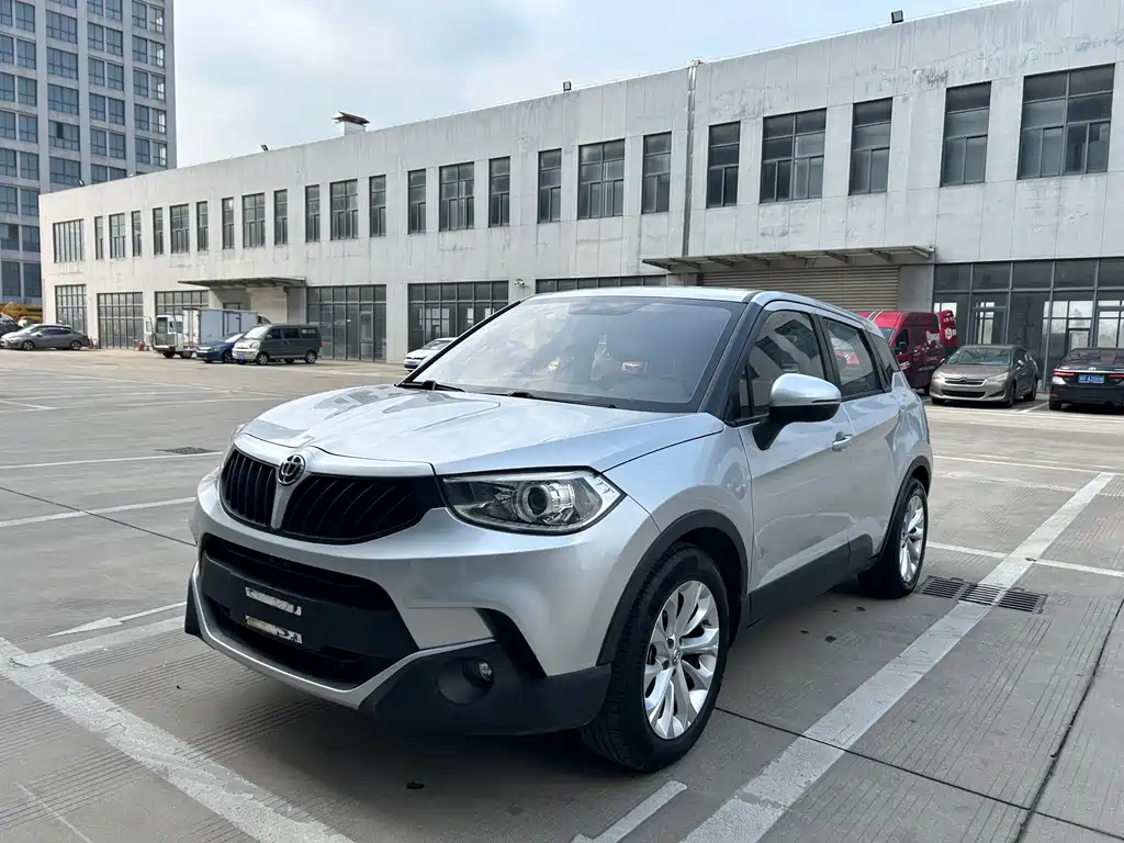 Zhonghua V3 2016 1.5L automatic comfort type купить на сайте DeffCars