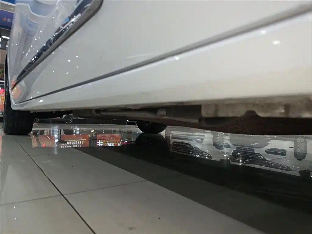 Buick GL8 2025 Lu Zun Exclusive Edition купить на сайте DeffCars