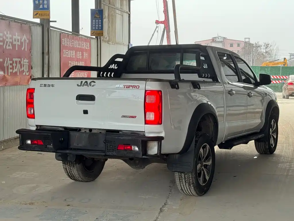 JAC T8 2021 2.0T PRO diesel two-wheel drive business type large double HFC4DB2-2E купить на сайте DeffCars