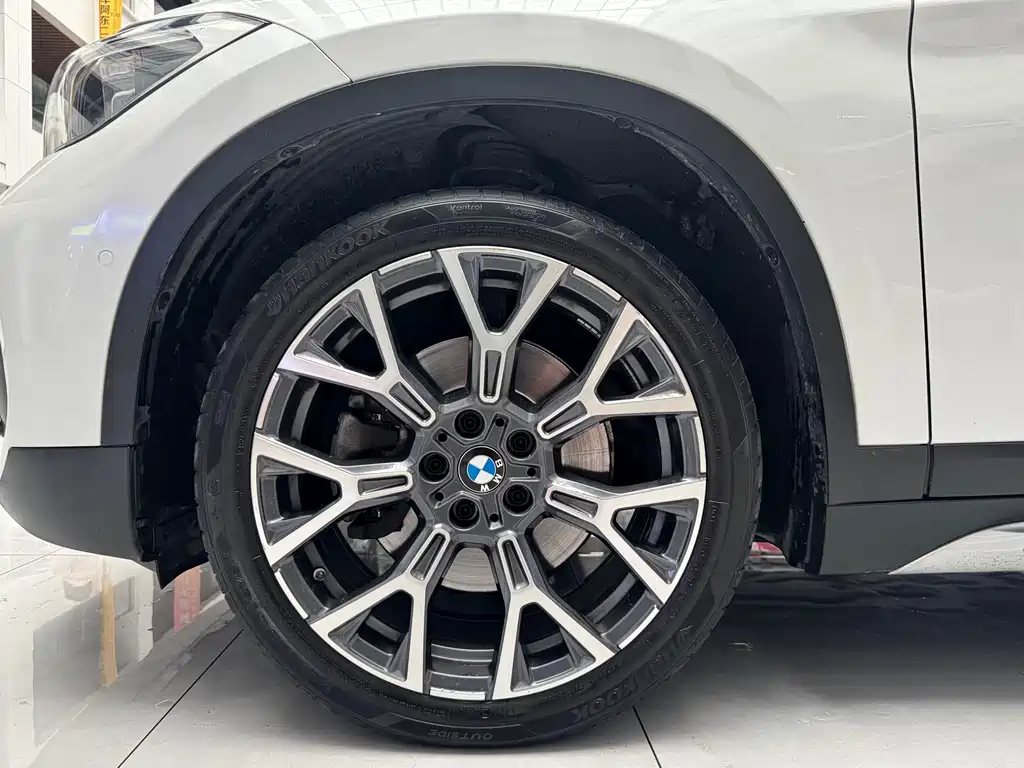 BMW X1 2020 xDrive25Li Exclusive Model купить на сайте DeffCars