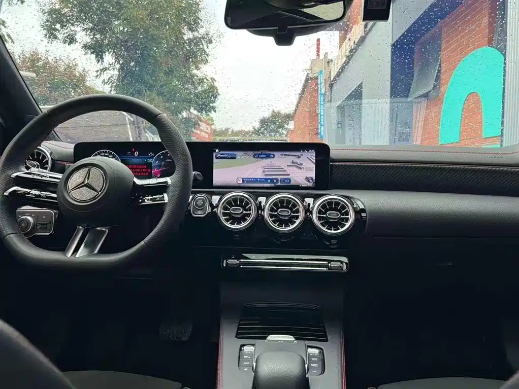 Mercedes-Benz A-Class 2023 A 200 L Fashion Model купить на сайте DeffCars