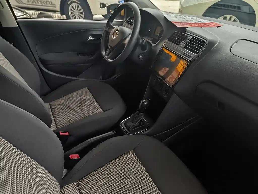 Polo 2016 1.4L automatic fashion model купить на сайте DeffCars