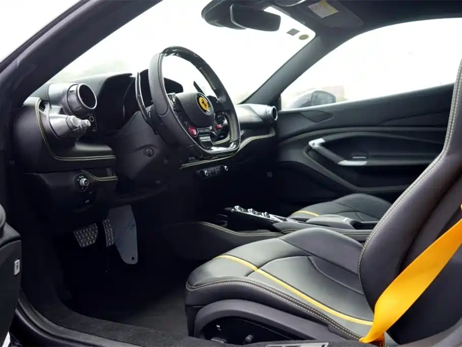 Ferrari F8 2019 Tributo 3.9T V8 купить на сайте DeffCars