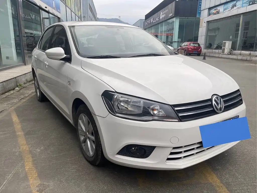 Jetta 2013 1.6L manual comfort model купить на сайте DeffCars