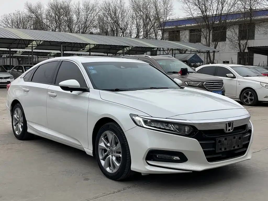 Accord 2018 260TURBO Deluxe Edition National V купить на сайте DeffCars