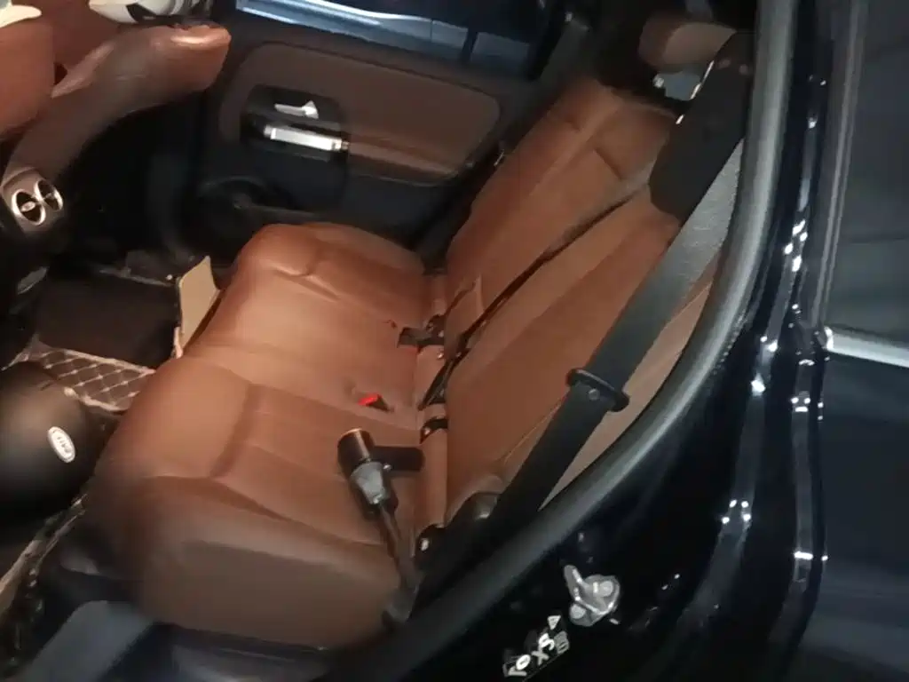 Mercedes GLB 2023 Model 200 Dynamic купить на сайте DeffCars