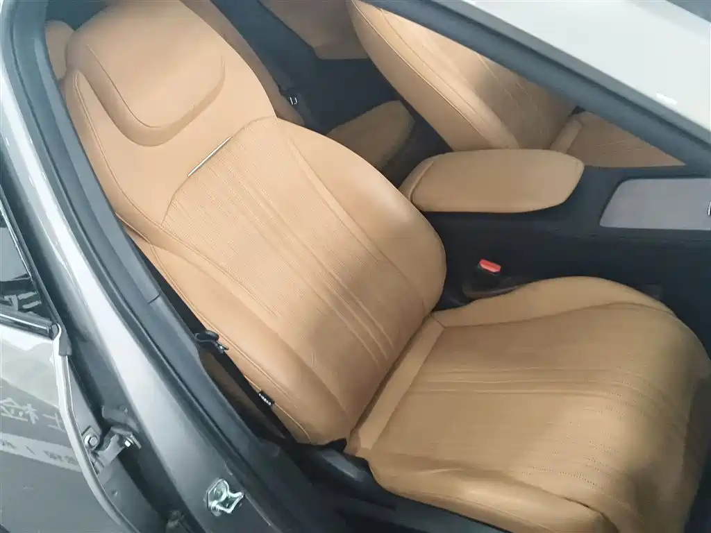 Galaxy L7 2023 1.5T 115km PLUS купить на сайте DeffCars