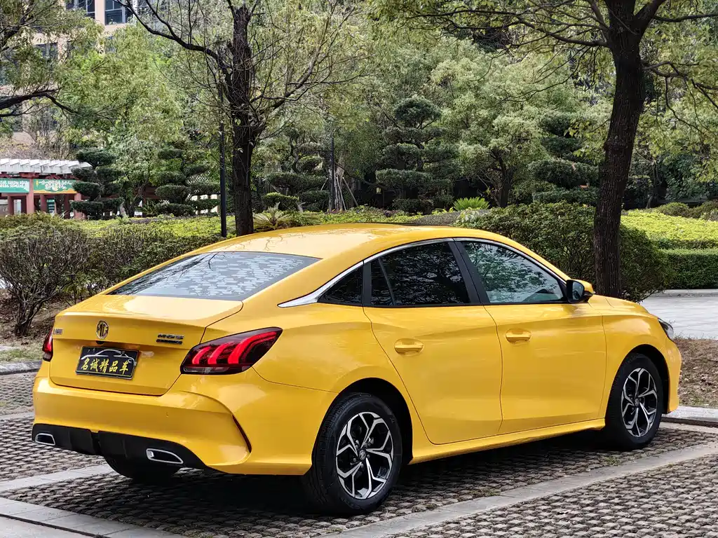 MG5 2021 180DVVT CVT Youth Deluxe Edition купить на сайте DeffCars