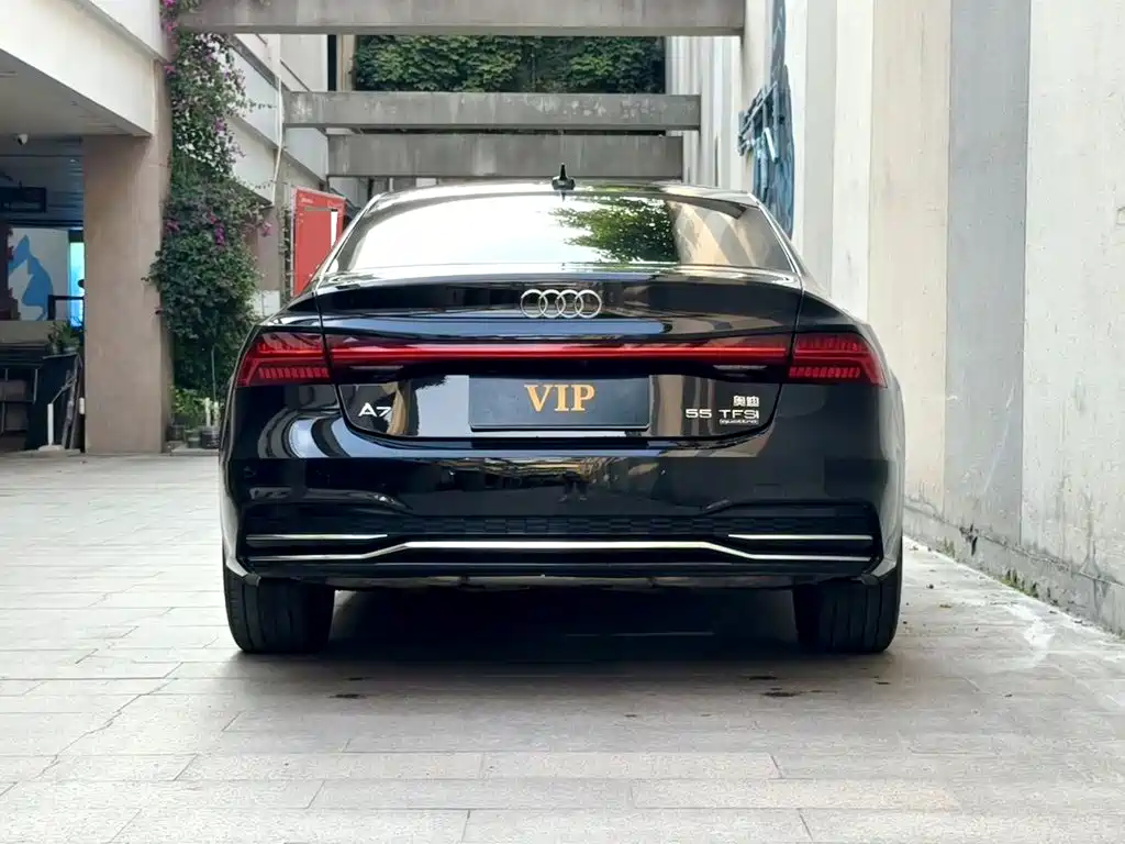 Audi A7L 2022 45 TFSI quattro S-line Paladin купить на сайте DeffCars