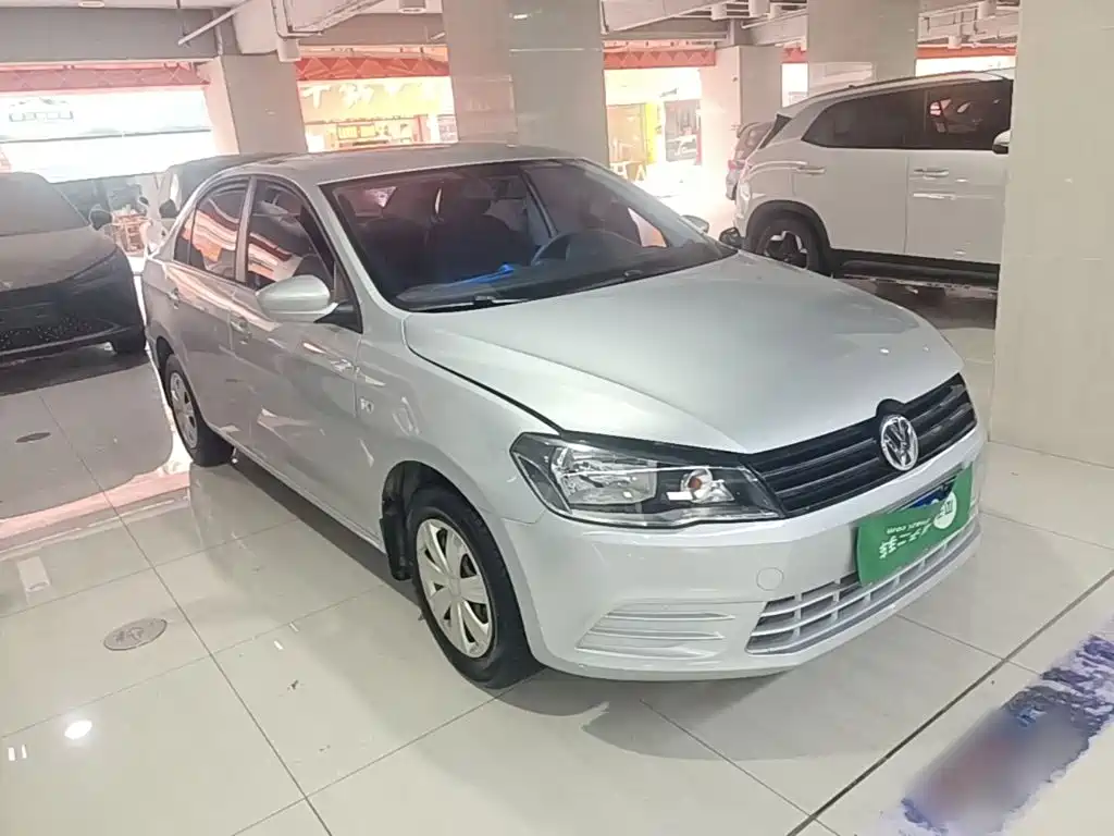 Jetta 2015 Premium Edition 1.6L Manual Fashion Model купить на сайте DeffCars