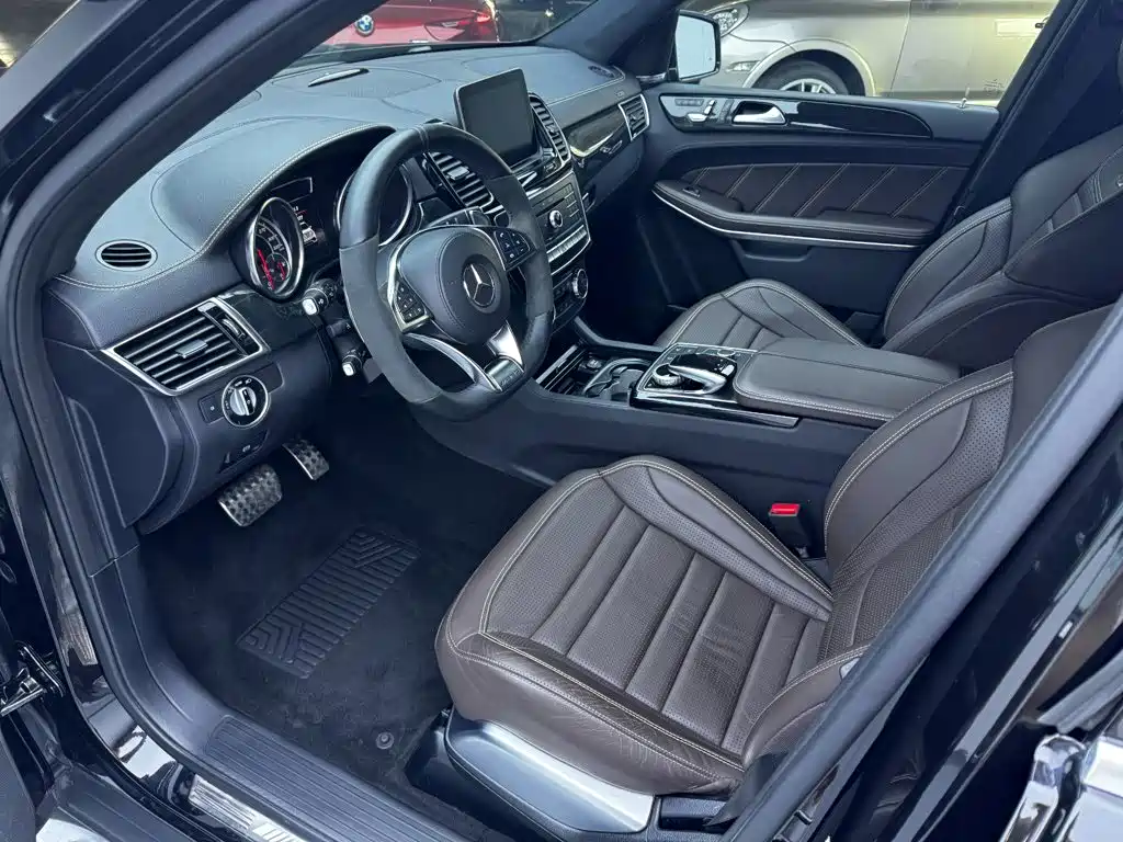 Mercedes gls AMG 2017 63 4MATIC купить на сайте DeffCars