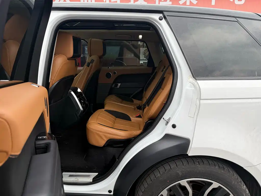Range Rover Sport 2022 3.0 L6 Black Edition купить на сайте DeffCars