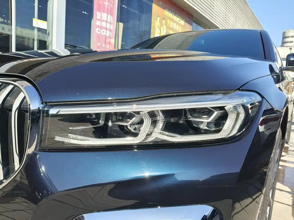 BMW 7 Series 2021 740Li Leading M Sports Package купить на сайте DeffCars