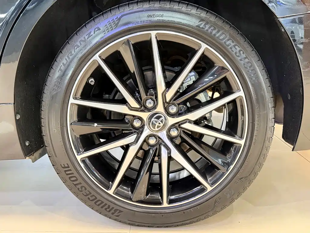 Camry 2021 2.5S Advanced Edition купить на сайте DeffCars
