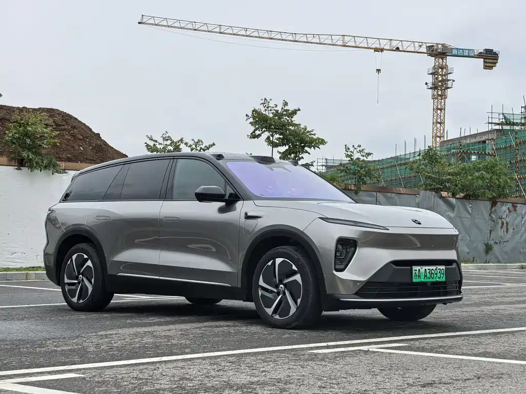 NIO ES8 2023 model 75kWh купить на сайте DeffCars