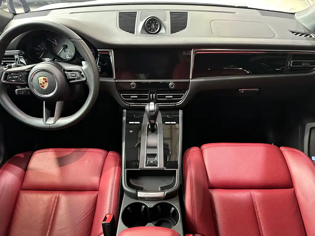 Macan 2024 Macan S 2.9T купить на сайте DeffCars