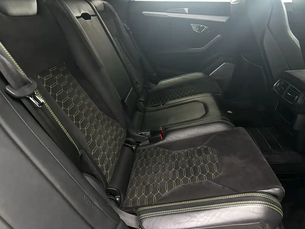 Urus 2021 4.0T V8 купить на сайте DeffCars